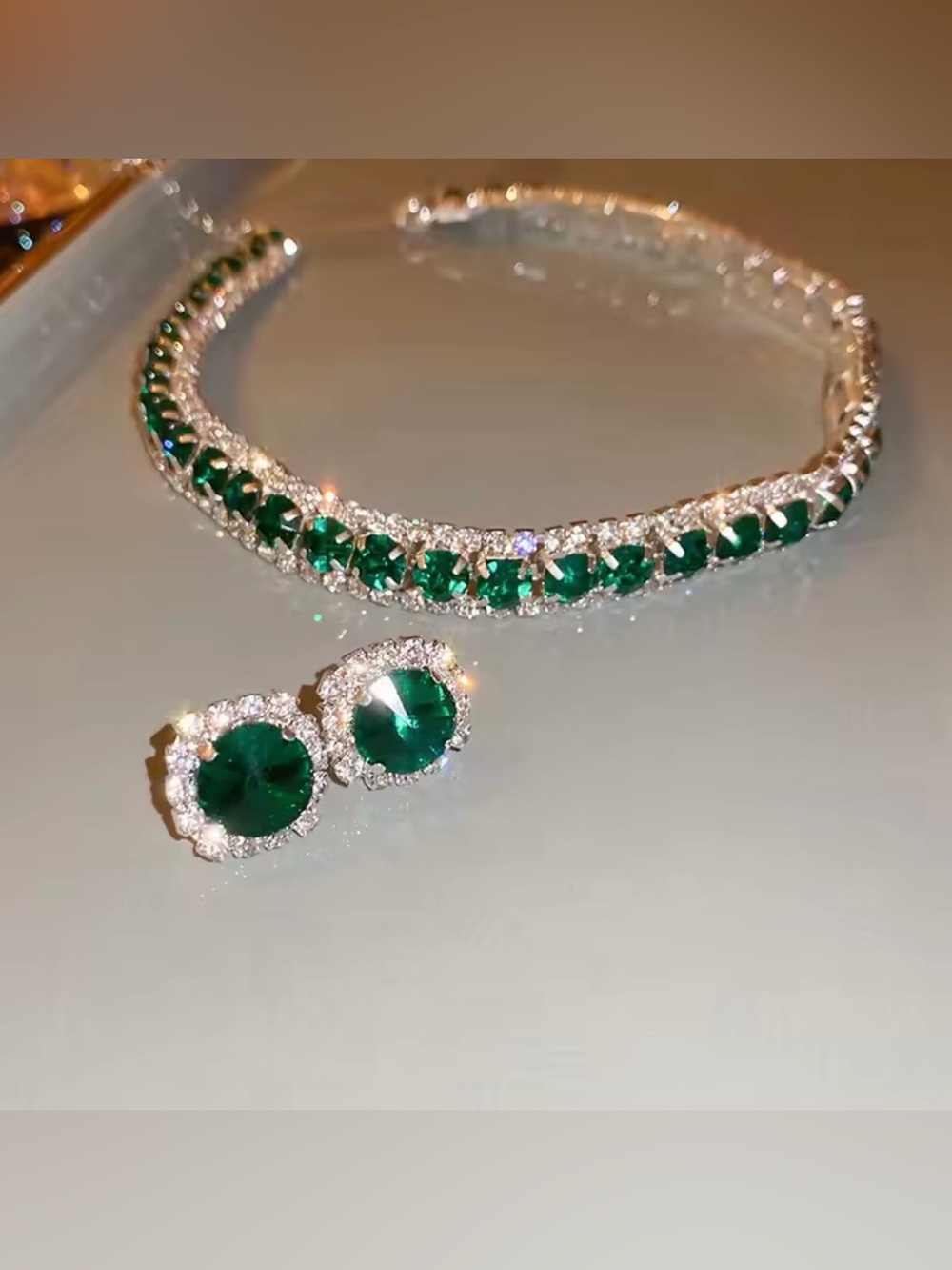 New Emerald Green Crystal Tennis Necklace and Stud Earrings Set - Women Jewelry - Picture 2 of 3